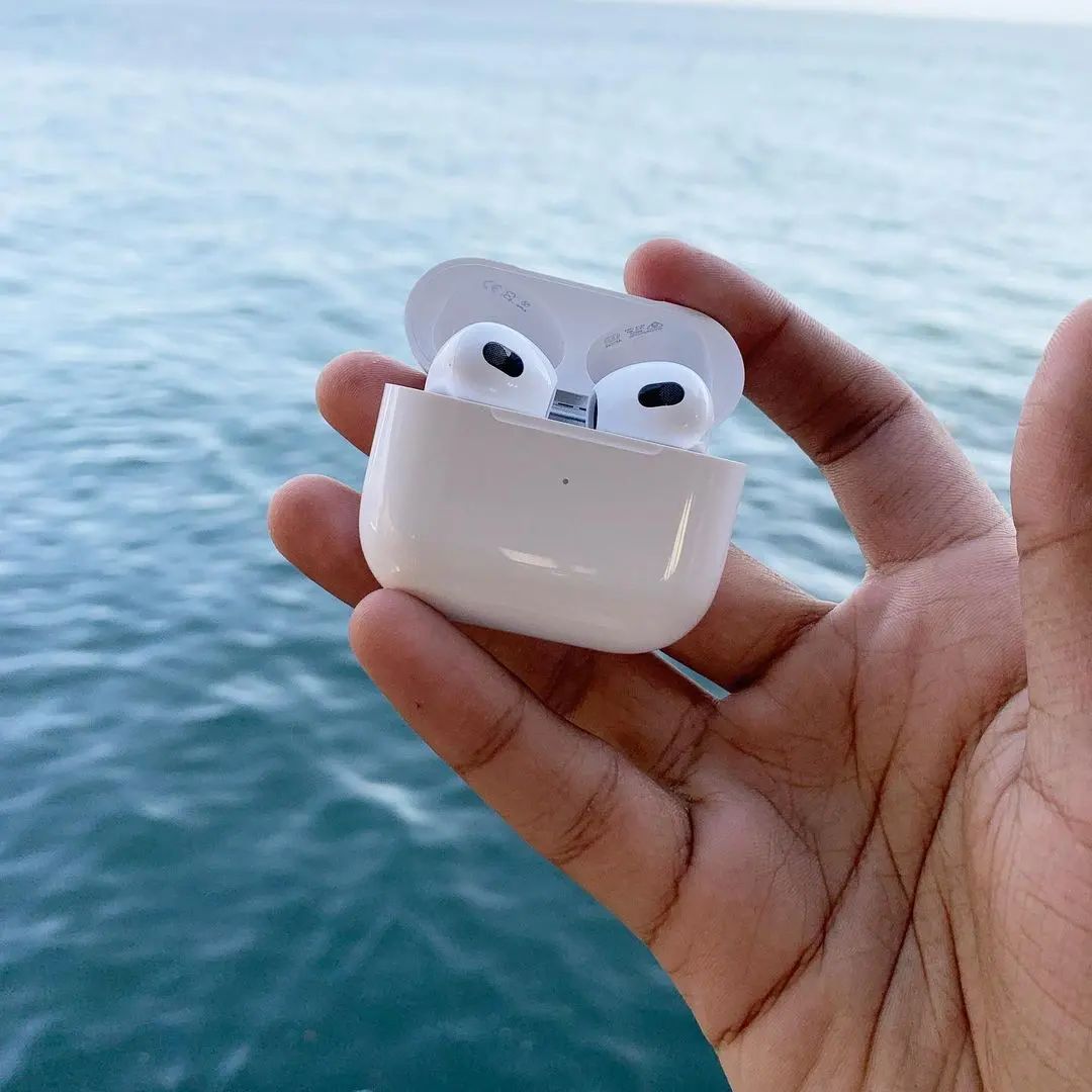 Apple AirPods 3